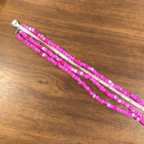 Chunky Multi-Strand Shell Necklace - Picture 4 of 5